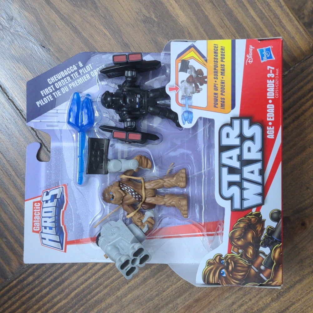 Playskool Galactic Heroes Chewbacca & Tie Pilot